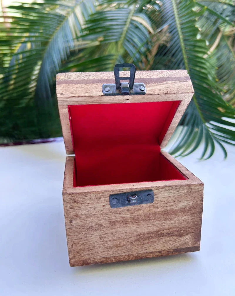 Blue Pottery Wooden Box